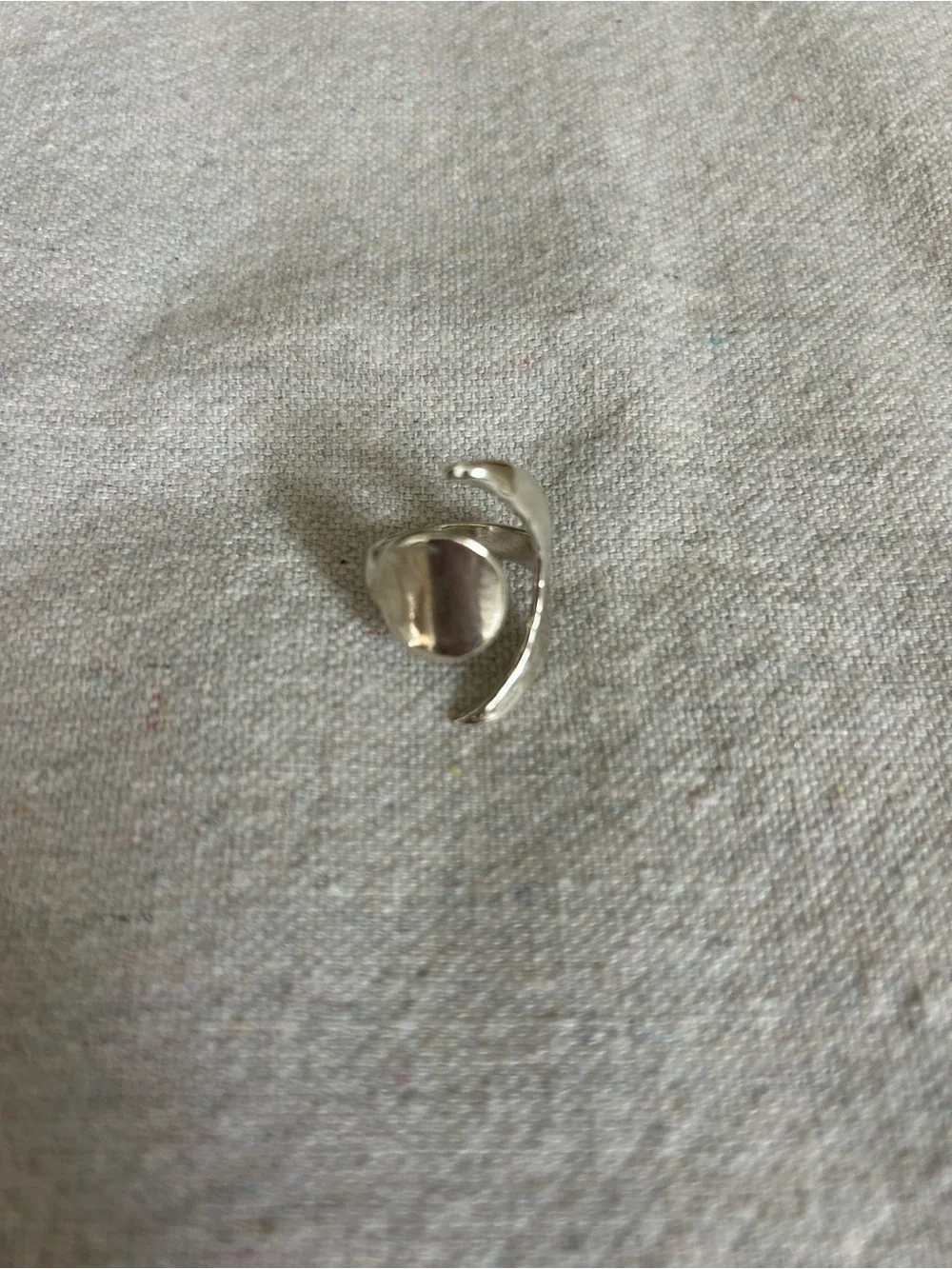 Amanda Hunt Equinox Ring Silver Size 7